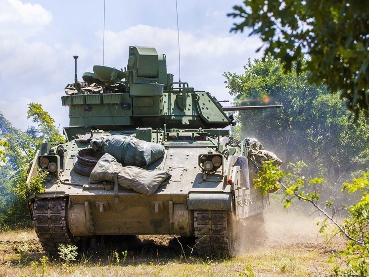 Рогов сообщил об уничтожении БМП Bradley возле Работино