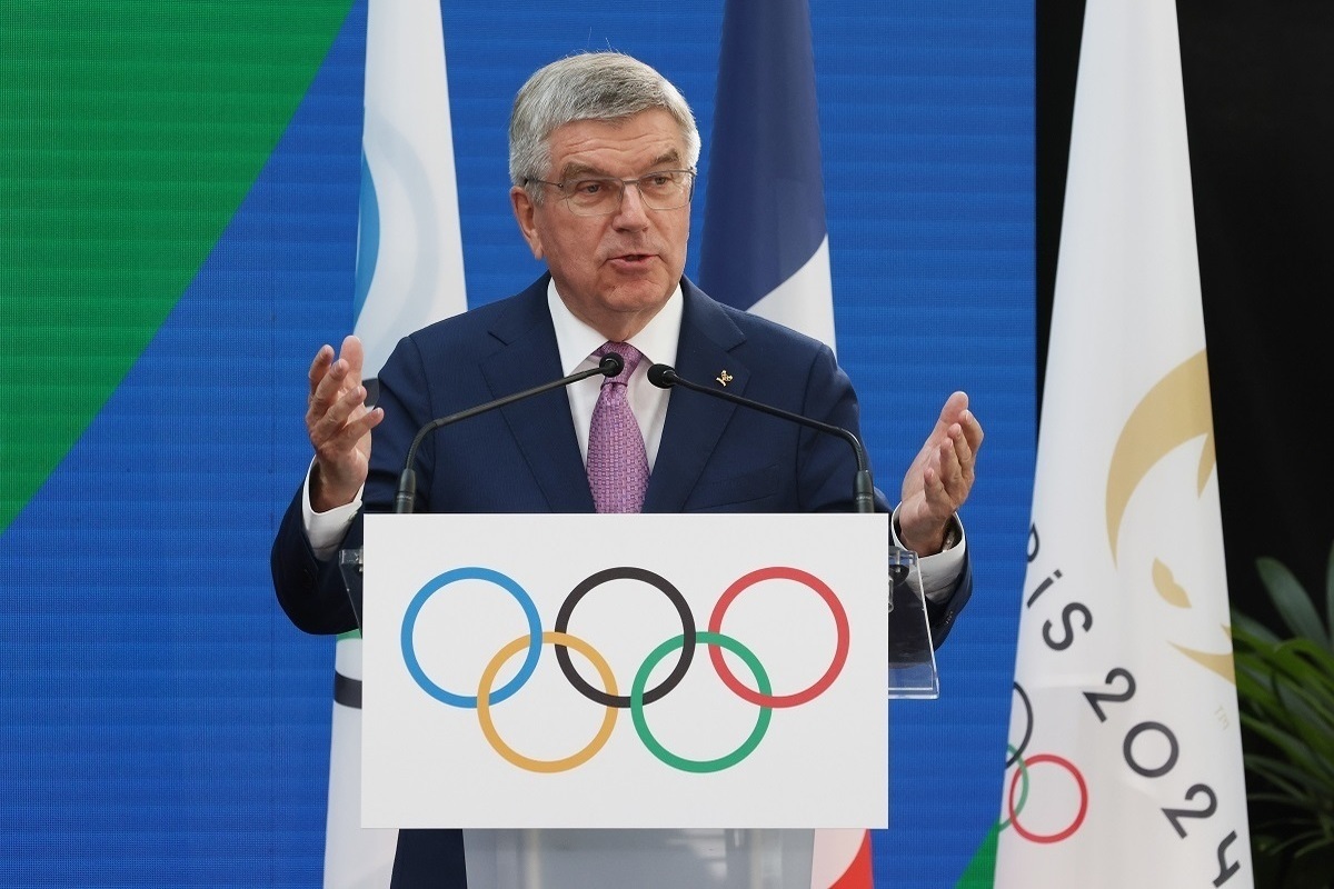 Глава МОК поблагодарил World Rowing за допуск россиян на соревнования