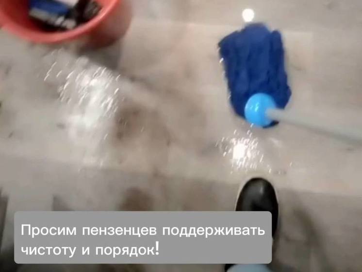 В Пензе неизвестные забили унитаз в общественном туалете на набережной Суры