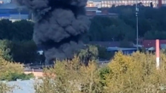 В Подольске сгорели гараж и три машины: видео