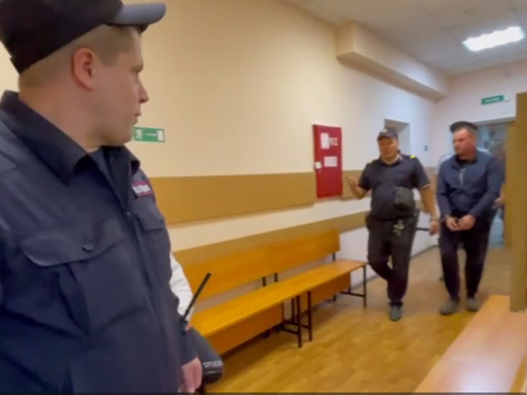 Суд арестовал водителя грузовика после ДТП с пятью машинами на «Сортавале»