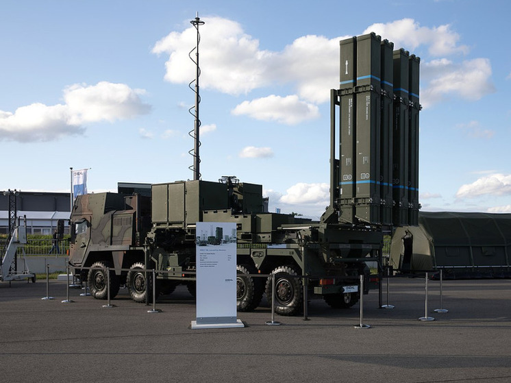 Латвия и Эстония закупят немецкие системы ПВО IRIS-T