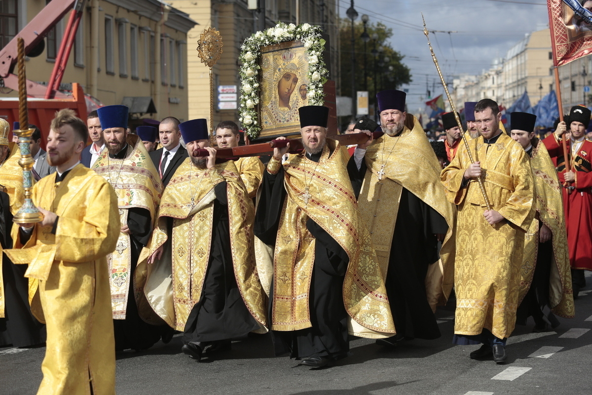 Крестный ход в питере