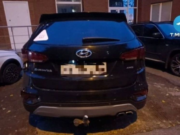 Во дворе дома в Уфе 34-летний мужчина попал под машину