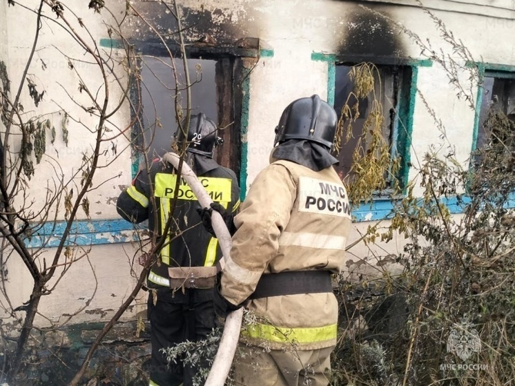 Замыкание проводки привело к пожару в Новодеревеньковском районе