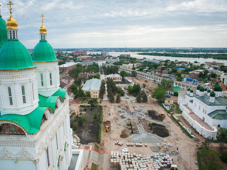 В Астрахани заминировали торговый центр «Адмиралтейский»