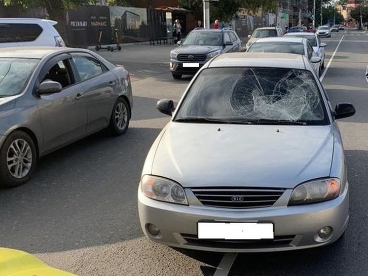 На улице Маяковского в Рязани водитель Kia сбил 15-летнего подростка