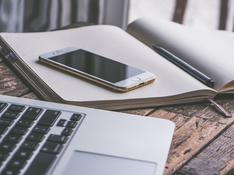 AFP: во Франции приостановят продажи iPhone 12 из-за излучения