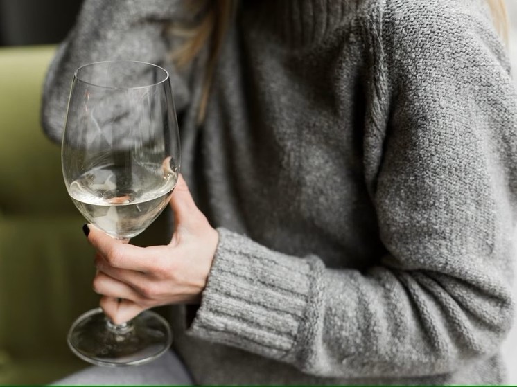 "Женщины стыдятся и боятся": томский нарколог Трефилова рассказала о методах лечения алкогольной зависимости