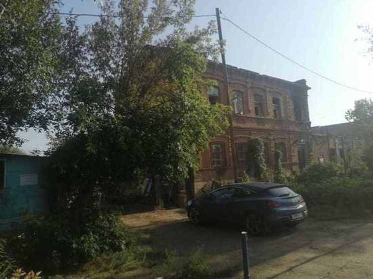 Жители переулка Мастерского два года ждут, когда на соседнем Почтовом будет порядок