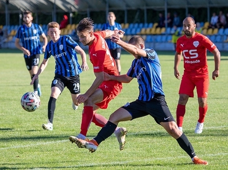 Премьер-лига КФС: "Таврия" и "Кызылташ" побеждают и уходят в отрыв