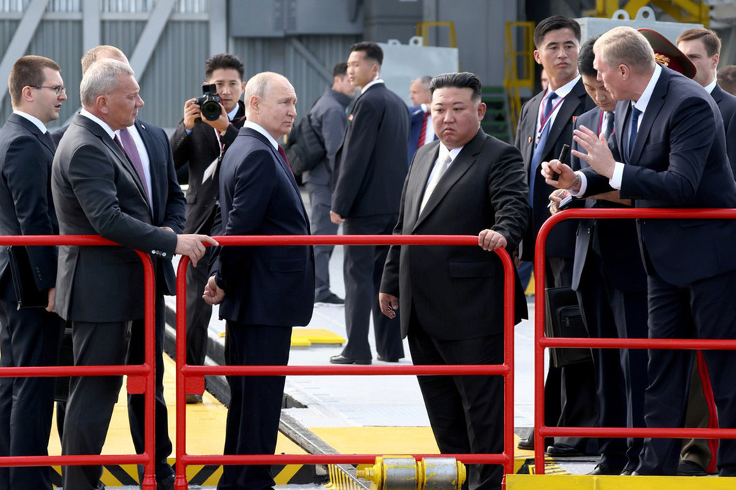 Путин показал сияющему Ким Чен Ыну космодром Восточный: кадры теплой встречи