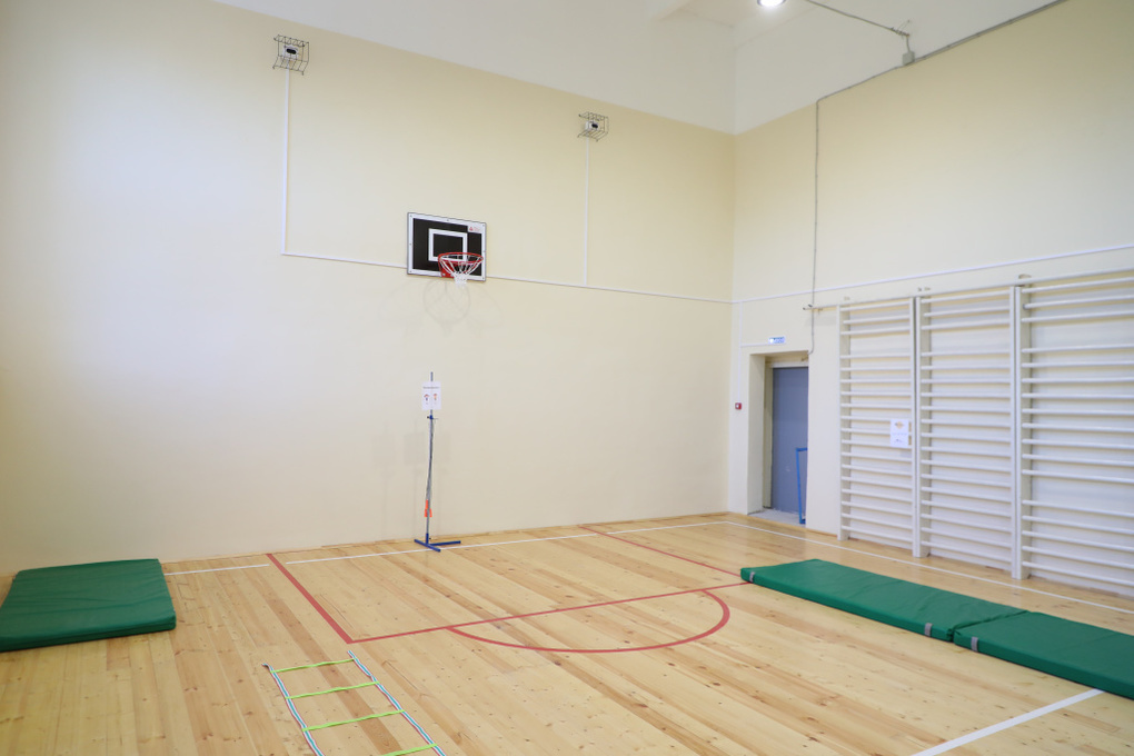 Спортзалы в шести сельских школах Вологодчины отремонтировали к учебному году