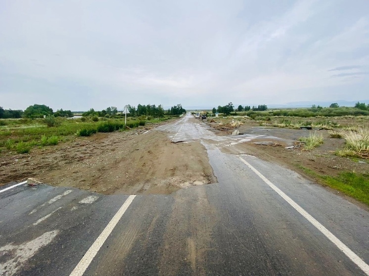 Прокуратура добилась ремонта дороги на территории Бай-Тайгинского района