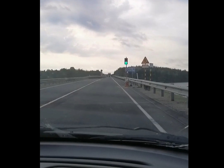 Водители в Сегеже не успевали проехать на зеленый свет