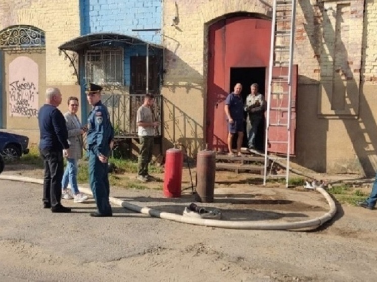 Стали известны подробности пожара в производственном здании в Орле