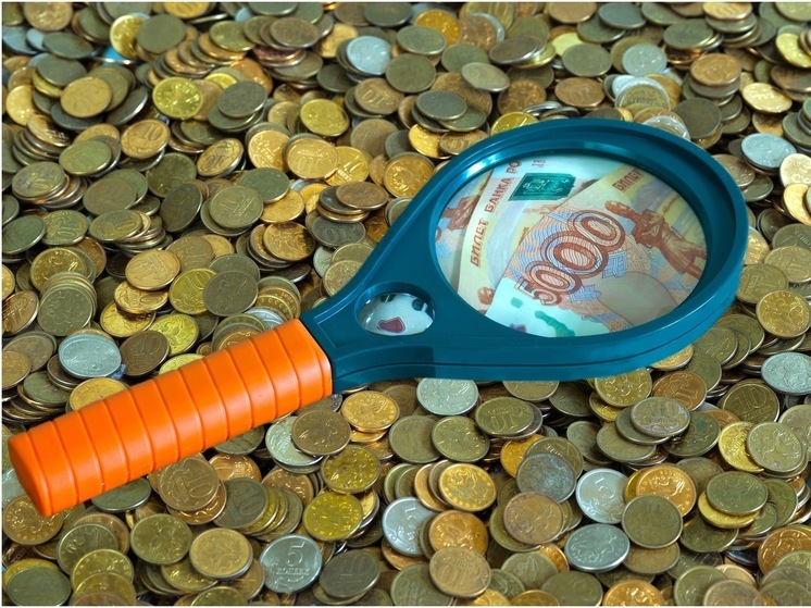 Челябинцам для счастья нужно 215 тысяч рублей в месяц
