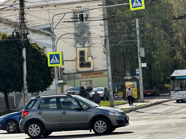 В центре Рязани образовалась пробка из-за неработающего светофора