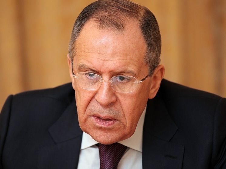 Лавров предупредил об опасности внедрения НАТО в АТР