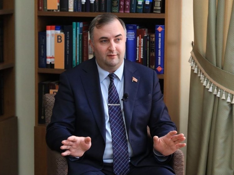 Олег Гербер объяснил, почему не заводит личный телеграм-канал