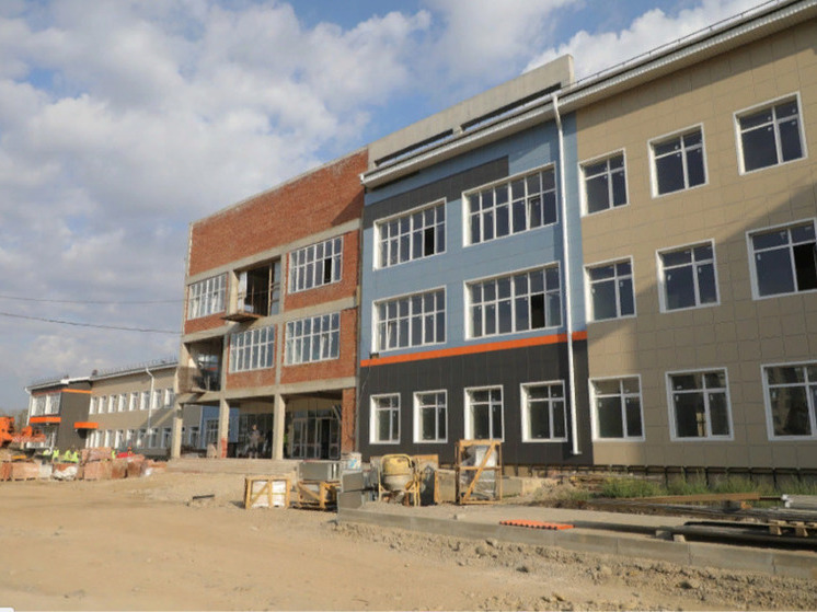 В Михайловске строят новую поликлинику и две школы