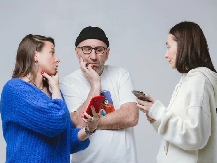 «Мужчина ближе к животным»: коуч Сатья Дас расказал жителям Новосибирска об отношениях полов