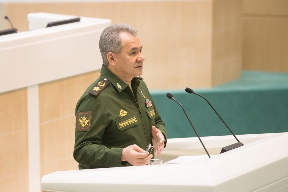 Shoigu checked the implementation of the state defense order at the Zvezda plant in Primorye