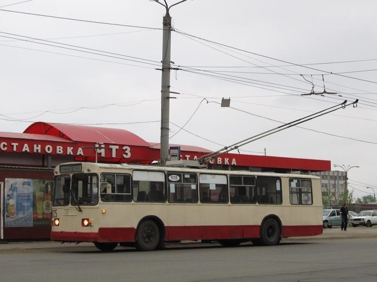 В Челябинске на три недели отменят троллейбус до Первоозерного
