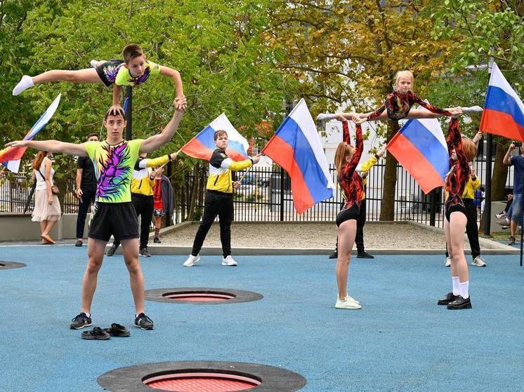 В Новороссийске открыли Аллею спорта