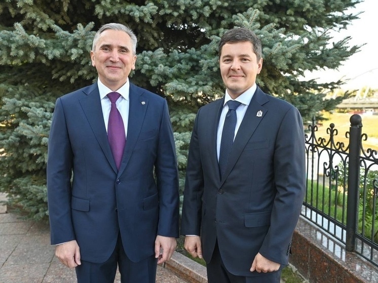 Глава Ямала поздравил Моора со вступлением в должность губернатора Тюменской области