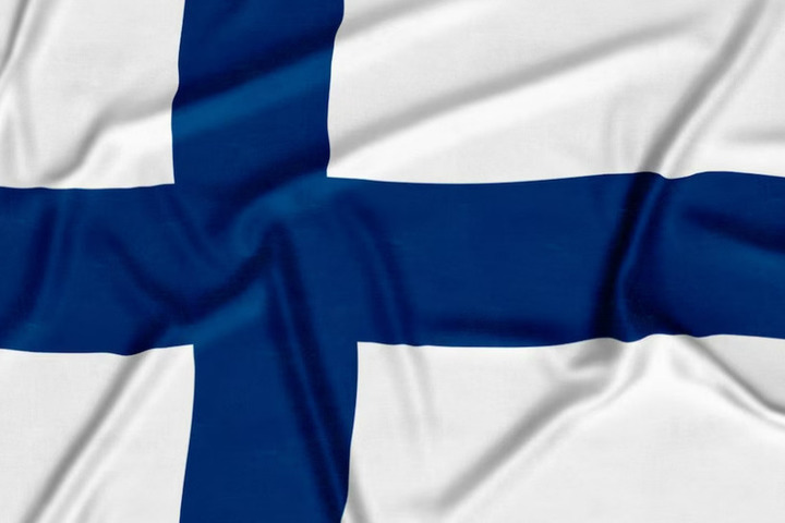Российские легковые автомобили не смогут въехать в Финляндию с 16 сентября