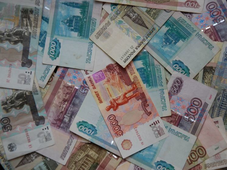 Волгоградцам сообщили о повышении ключевой ставки ЦБ РФ до 13% годовых