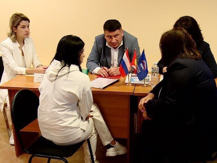 «Выездная администрация» прошла в Серпухове
