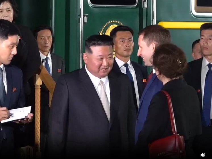 Ким Чен Ын сегодня посетил фрегат «Маршал Шапошников» в Приморье