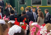 Глава Приморья собирается обсудить с лидером КНДР обмены школьниками между регионом и КНДР