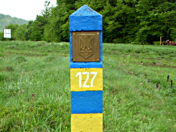 ВСУ перешли к тактике нанесения дальнобойных ударов, заявил полковник Макгрегор