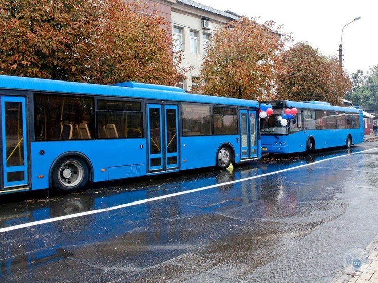 В ДНР поступили автобусы-тренажеры для будущих водителей
