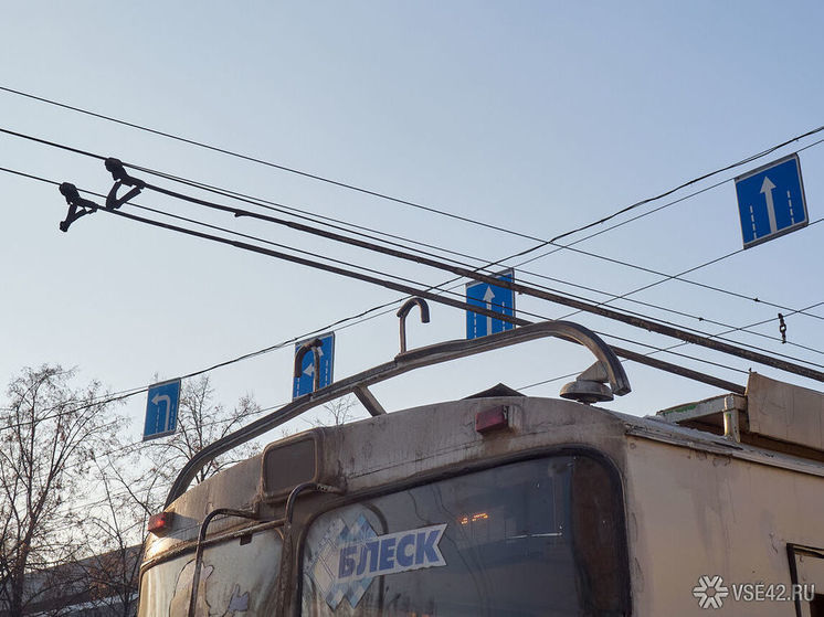Кемеровчане пожаловались на жару в новых троллейбусах
