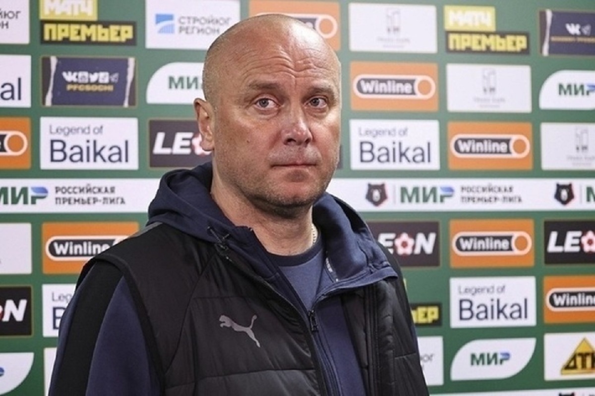 В «Сочи» прокомментировали отставку Хохлова и назначение Точилина новым главным тренером