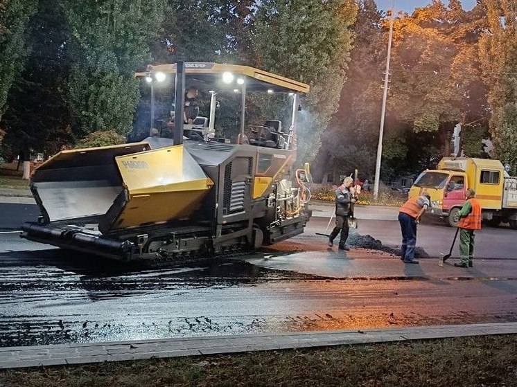 Власти Ясиноватой отметили отличный результат по ремонту городских дорог