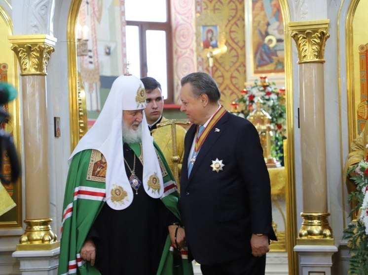 Камчатские губернатор и сенатор получили по ордену от патриарха