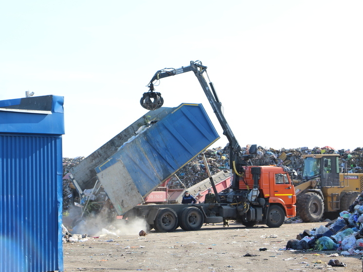 За лето саратовцы выбросили почти 55 тысяч тонн твердых коммунальных отходов