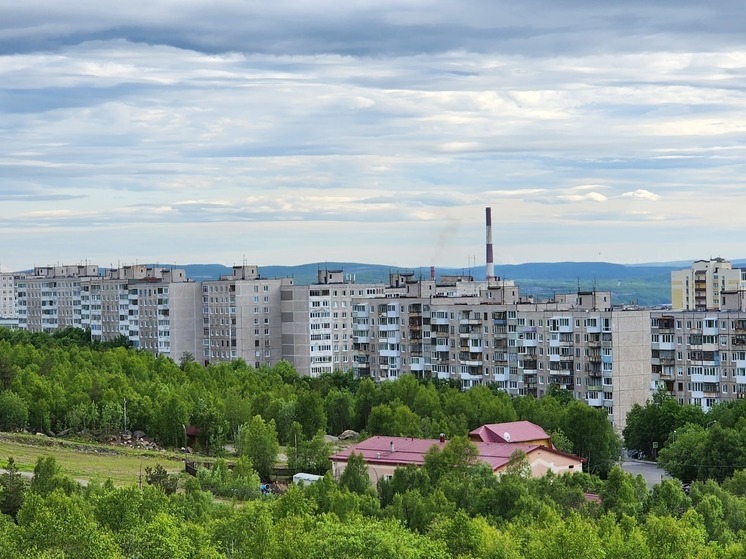 С 1 октября в Мурманской области повысят зарплаты пожарным