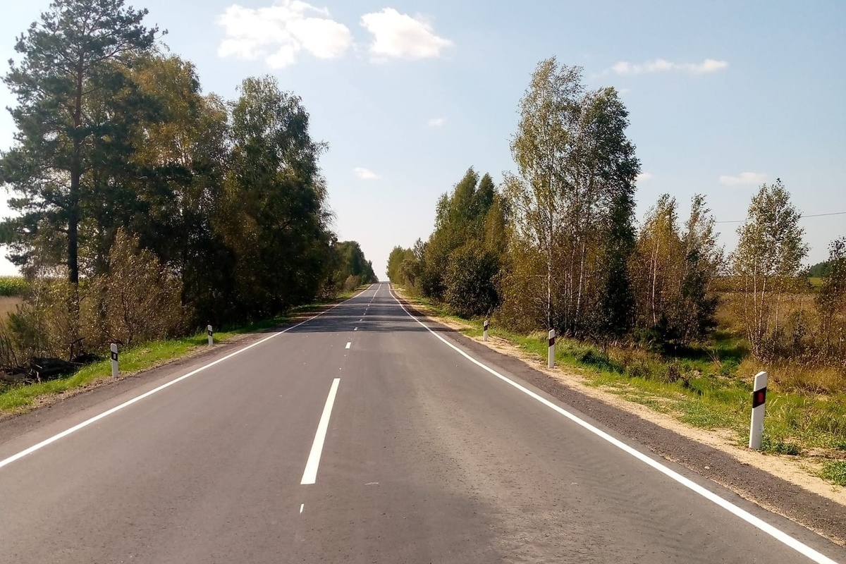 Более девяти километров трассы отремонтировали в Унечском районе