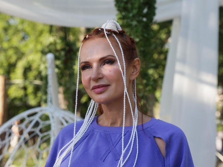 Эвелина Бледанс рассказала о своем отношении к Пугачевой и Галкину