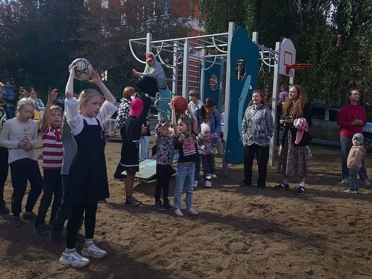 В Кирове завершили реализацию трех новых проектов местных инициатив