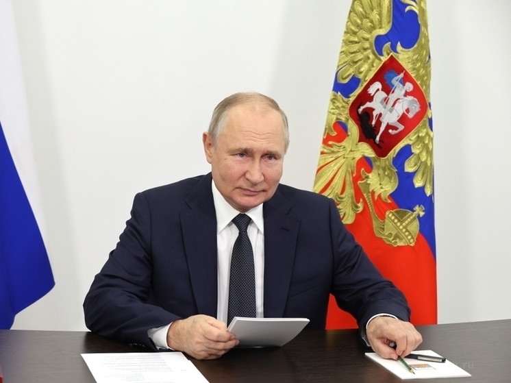 Путин распорядился провести заседание Госсовета в Великом Новгороде