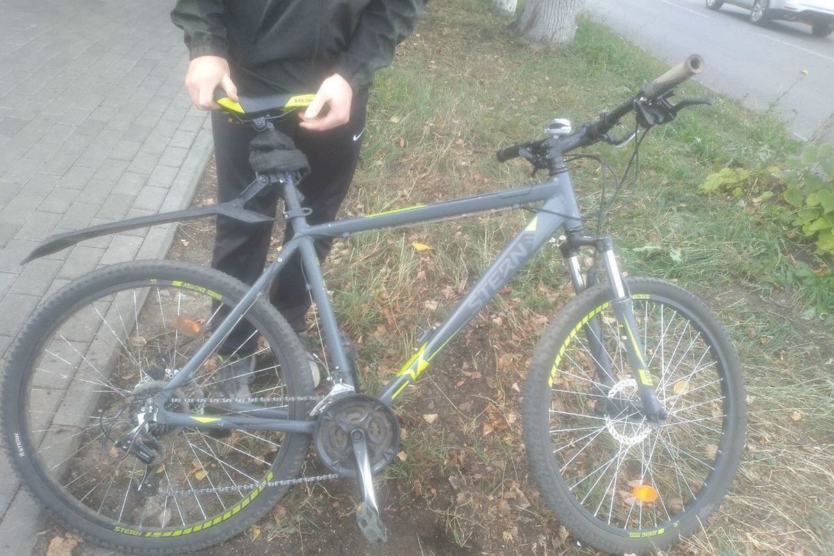Два несовершеннолетних велосипедиста получили травмы при ДТП в Вологде