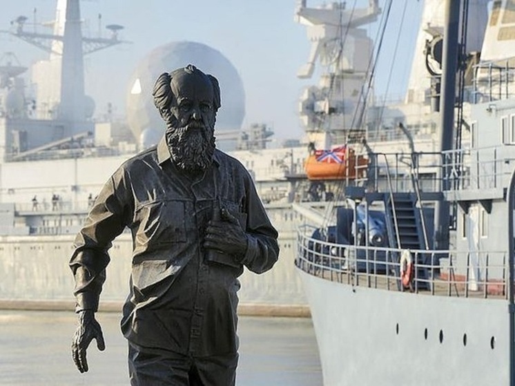 Суд во Владивостоке рассмотрит иск жителя Тынды о сносе памятника Солженицыну