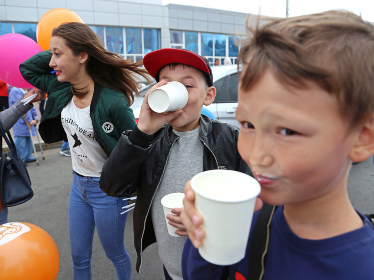 Всего во время фестиваля было выпито 12 тонн молока